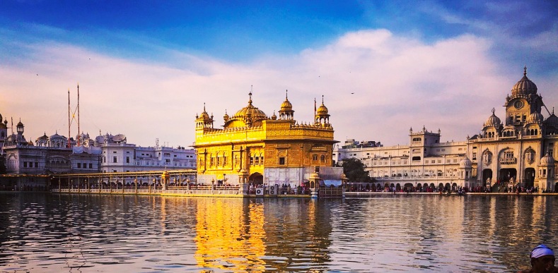 Himachal With Golden Temple Himachal With Golden Temple